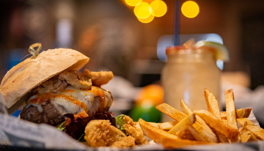 Cheeseburger & Fries